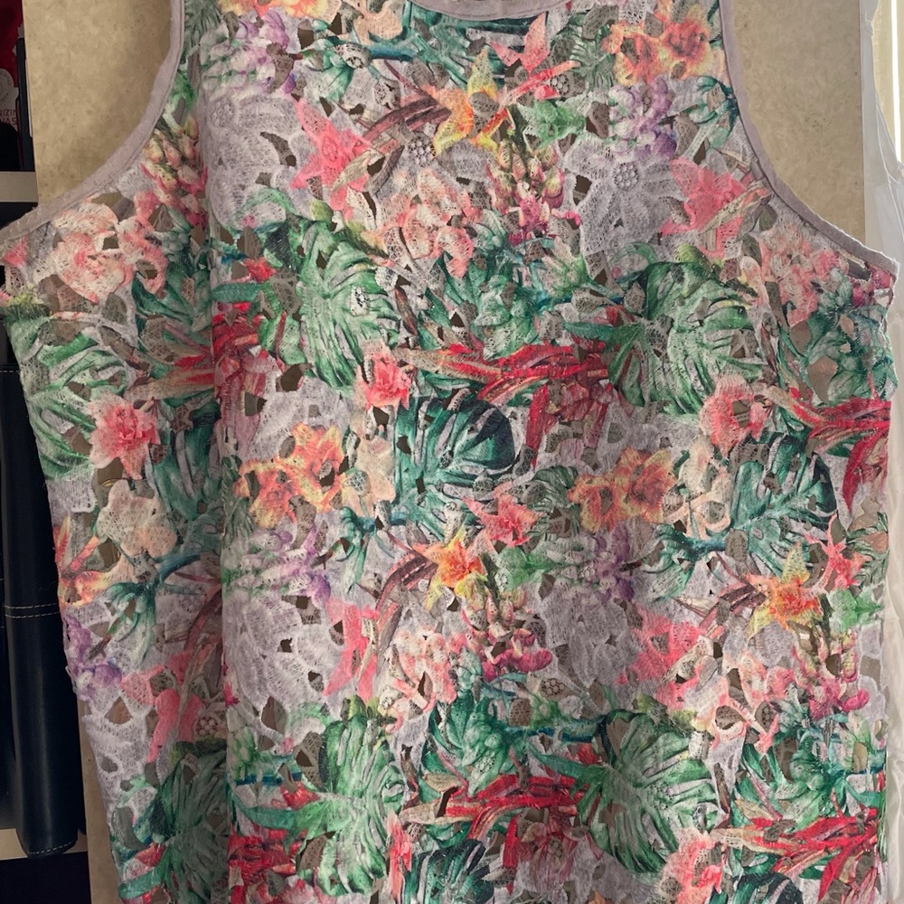 Imari floral cut out top